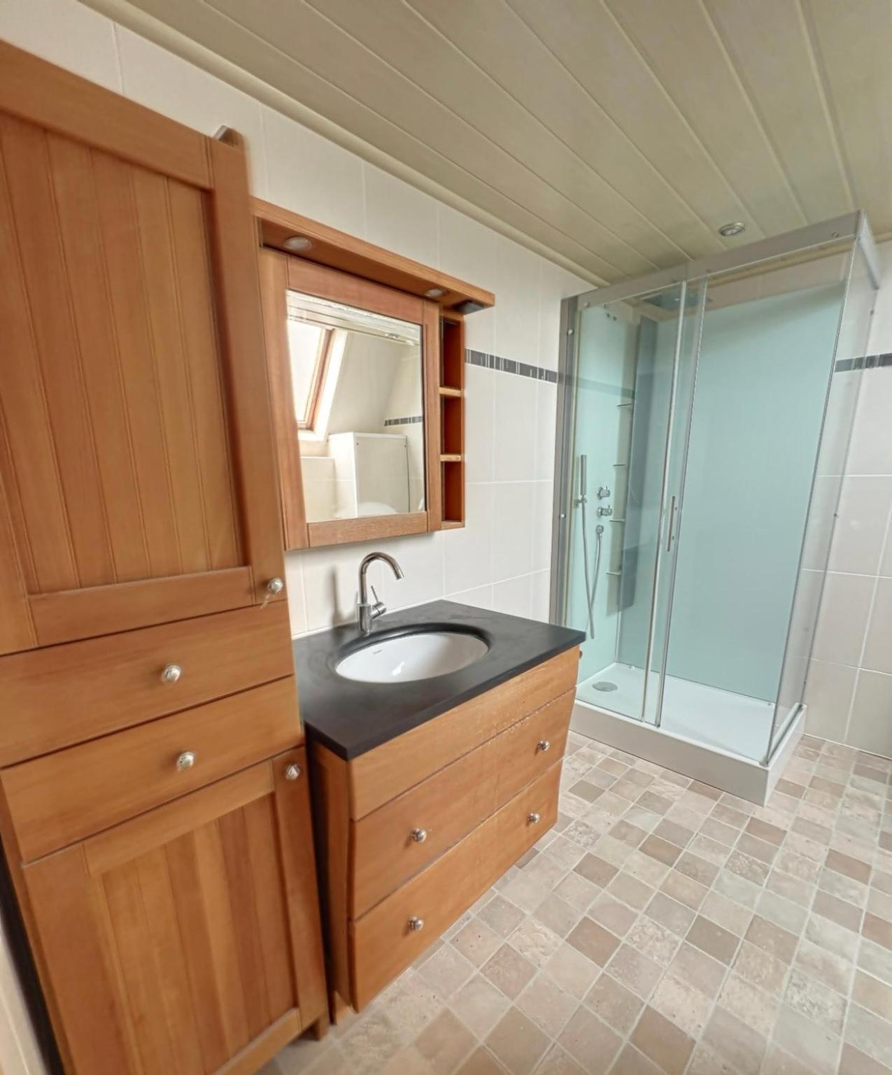 Station 64 B2 Charleroi-Airport Apartment Bagian luar foto